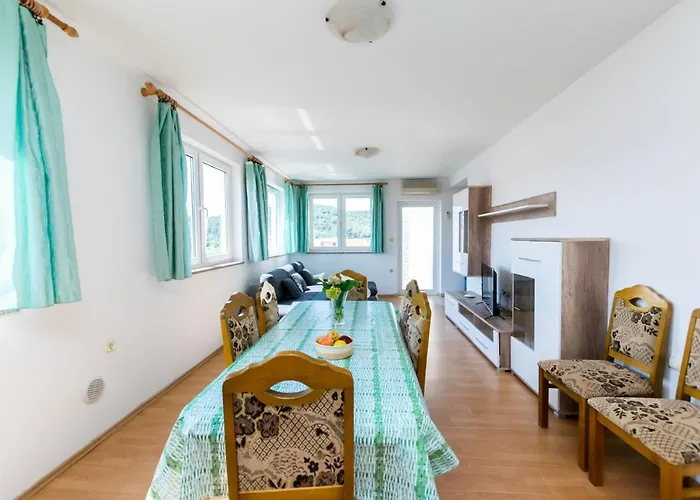 Apartment Ivan I Marija *